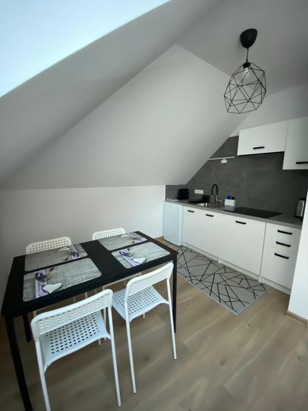 Apartamenty Lawenda Cracovia Exterior foto